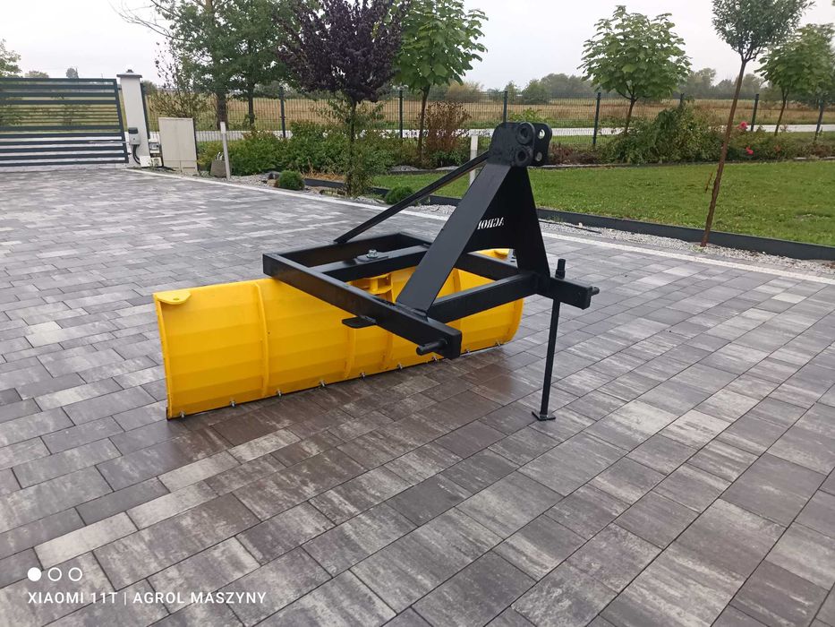 Pług Śnieżny do Małych Traktorków Mocowanie na TUZ 1,6M