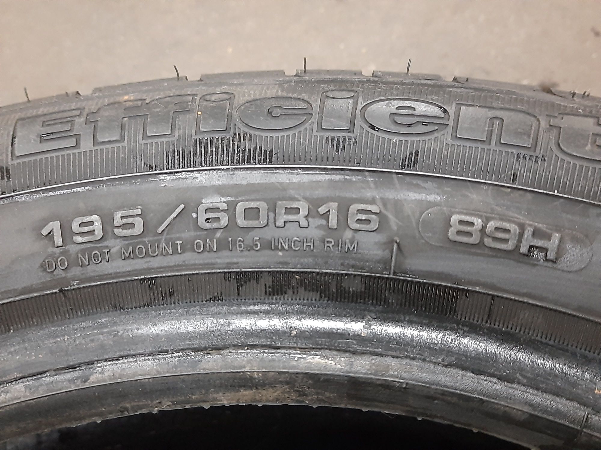 Opona 195/60R16 89H Goodyear EfficientGrip