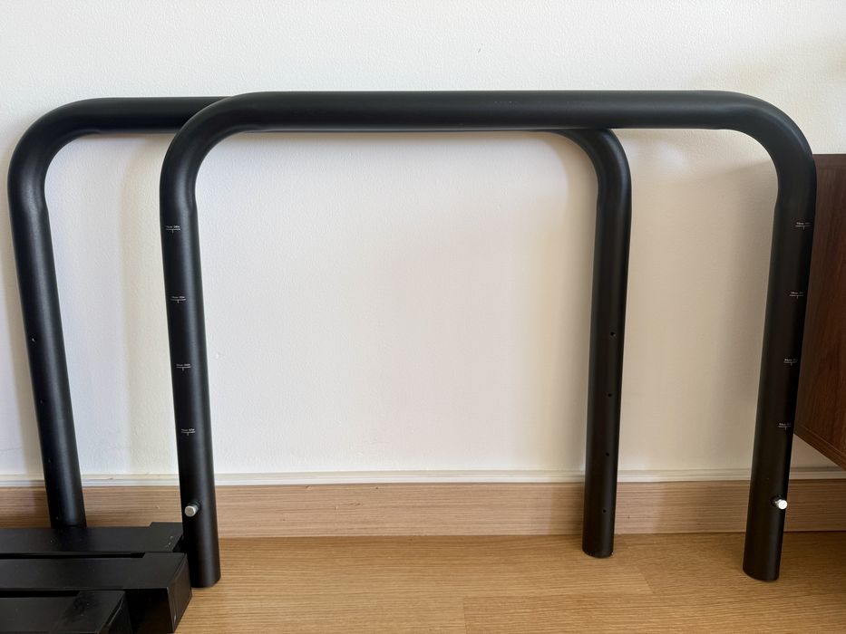 Barras de Fundos Ajustáveis ​​e Compactas Musculatura TS 100