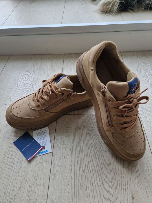 Tommy Hilfiger bezowe sneakersy, buty rozmiar 40, okazja!