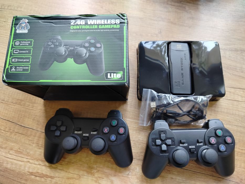 Game stick 2 pady retro konsola