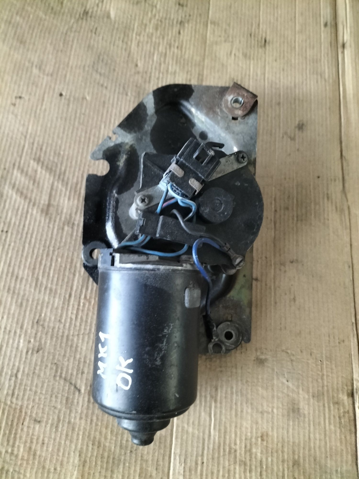 Motor de limpa-vidros Pajero MK1