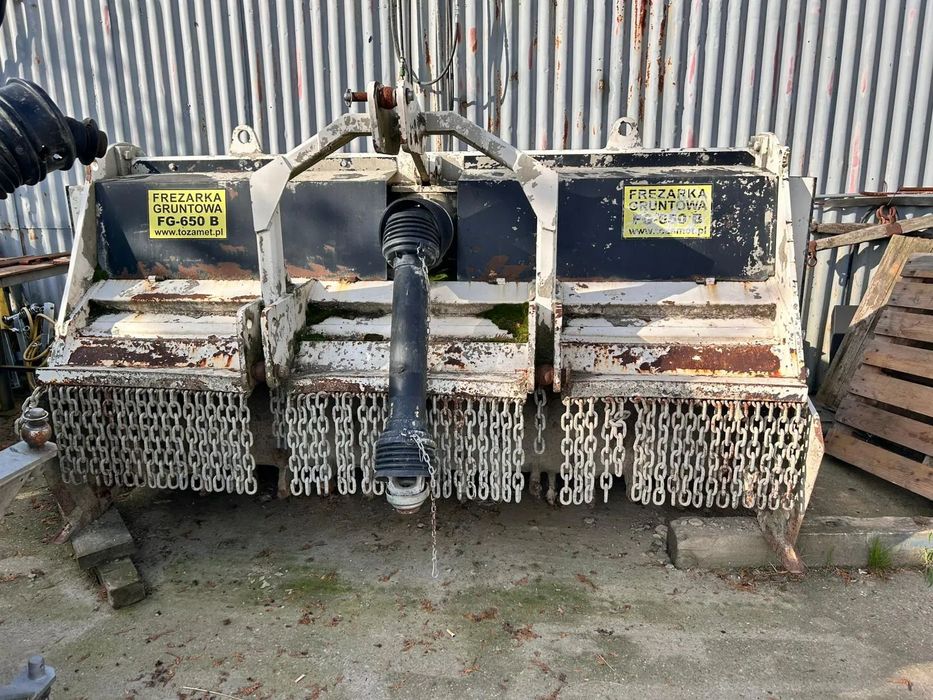 Frezarka FG9-650B  Frezarka gruntowa Tozamat FG-650 B – 6,5 m – bijaki 25 cm
