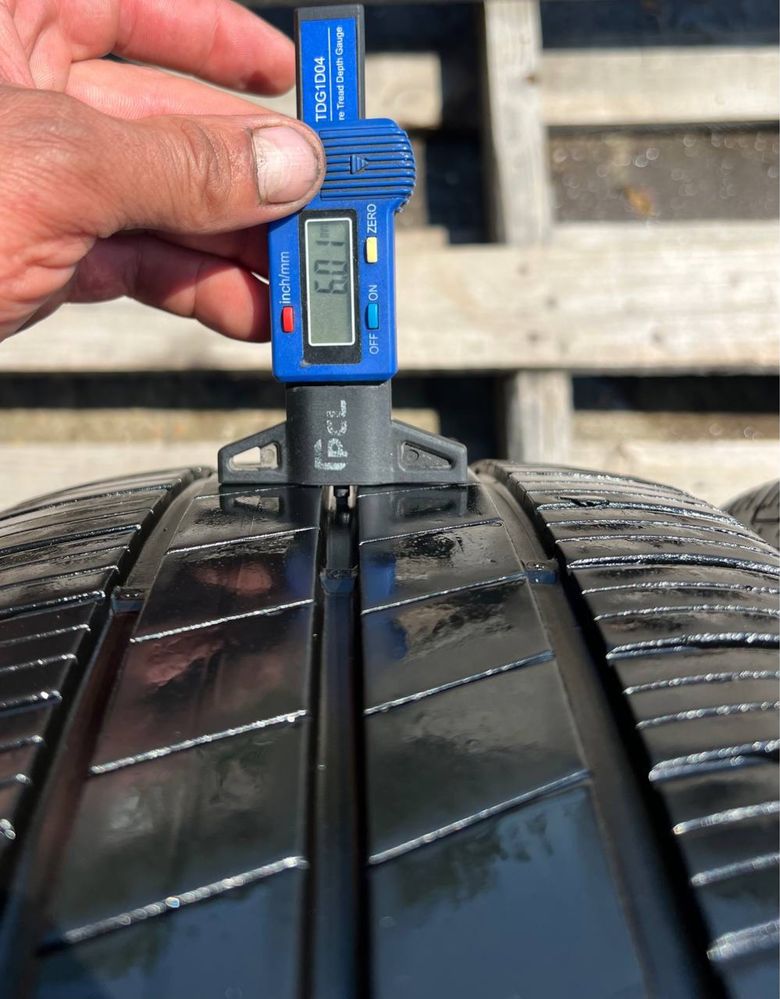 Шины б у 205/55R17 GOODYEAR EFFICIENT GRIP Performance лето