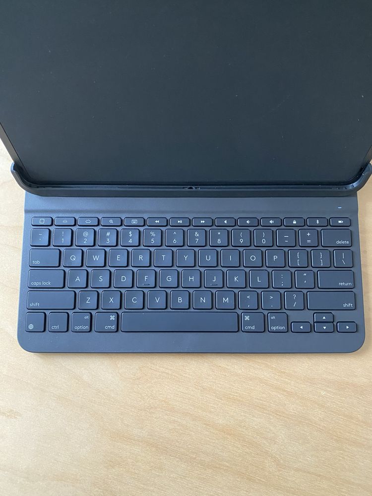 Logitech Slim Folio Pro iPad Pro 11