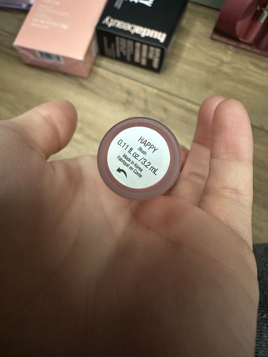 Róż do policzków Rare Beauty Happy