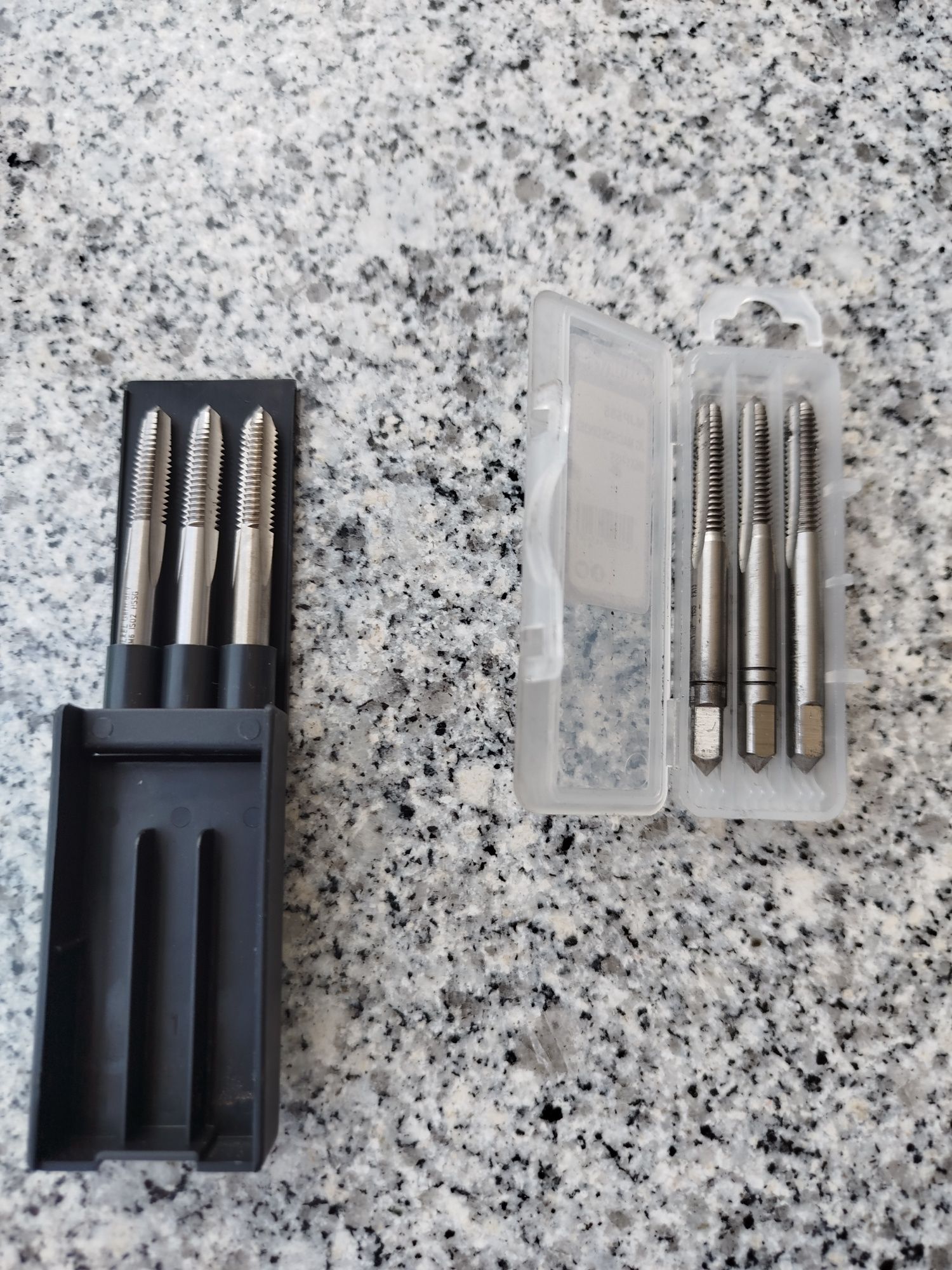 2 jogos de Machos M6 mais craneana da Hilti