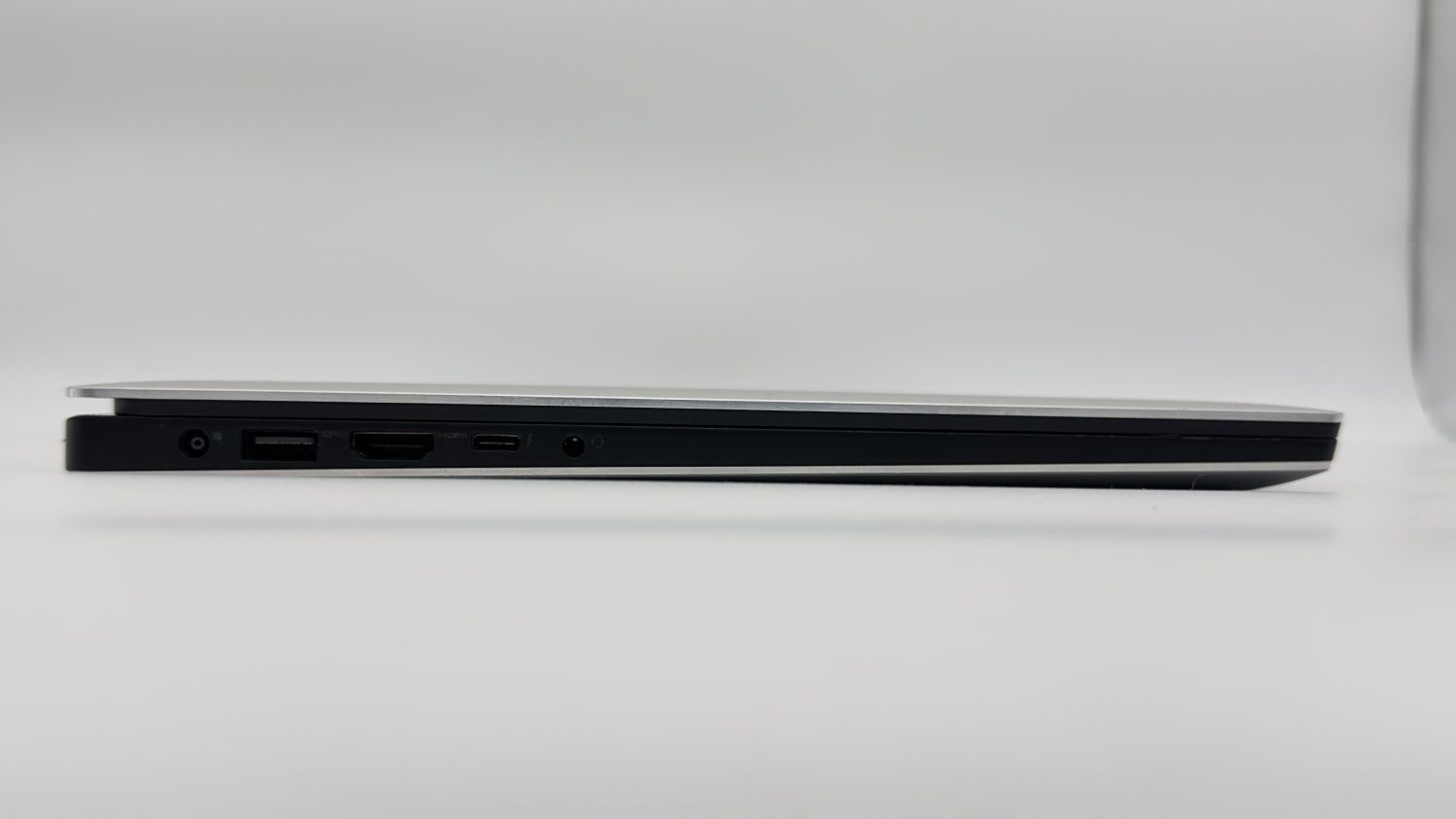 Dell Precision 5540 терміново