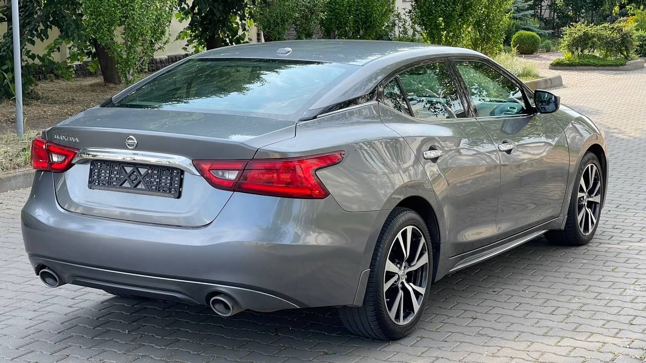 Nissan Maxima 2016