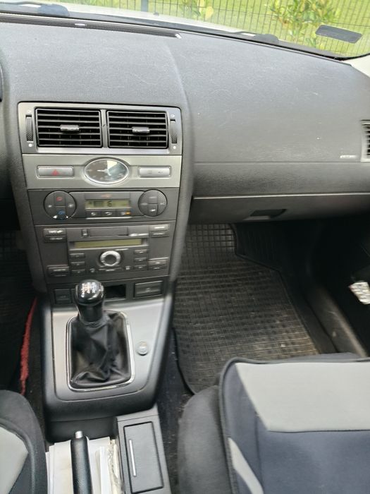 Ford Mondeo MK3 1.8 benzyna + lpg