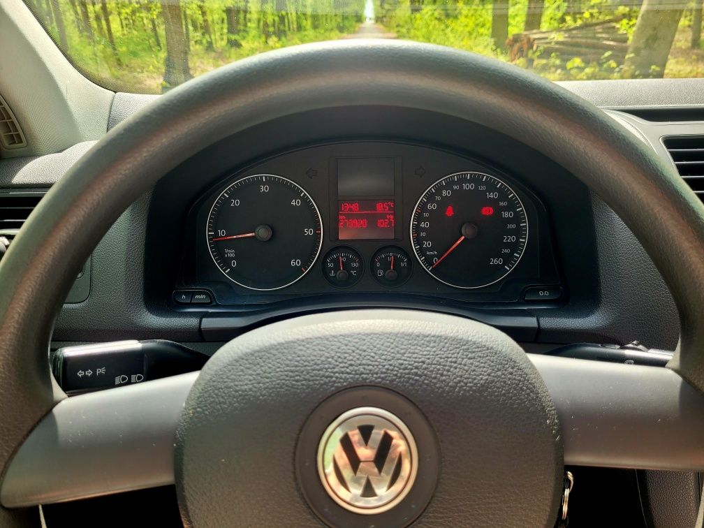 Sprzedam Volkswagen Golf V