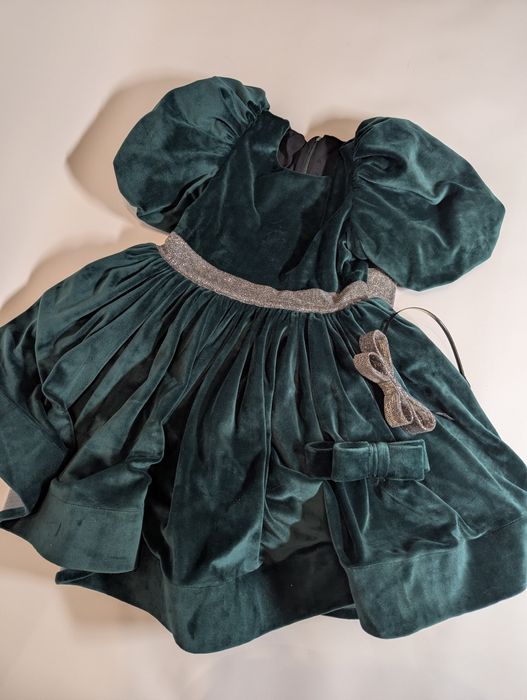 Дуже гарна сукня смарагдового кольору , плаття під образ ялинки