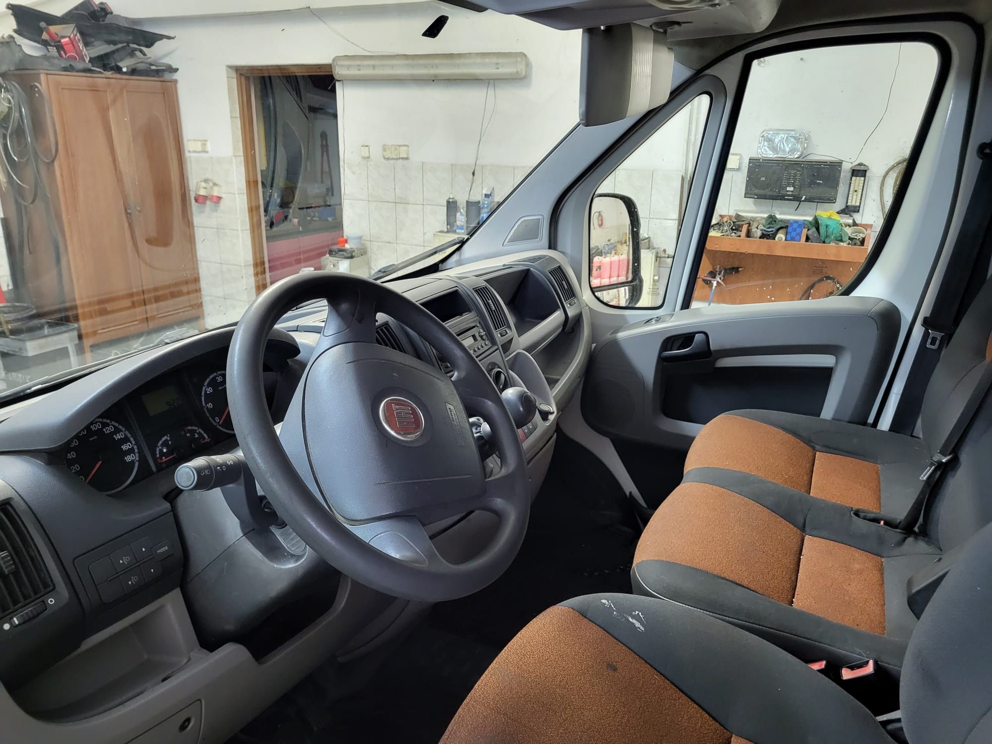 Sprzedam FIAT DUCATO 2.3 6os.