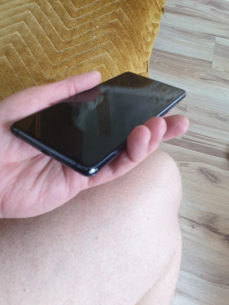 Samsung s20 fe 5g/ZOOM 30×(PO 12 WRZEŚNIA  (małe stłucz. jak RYSA