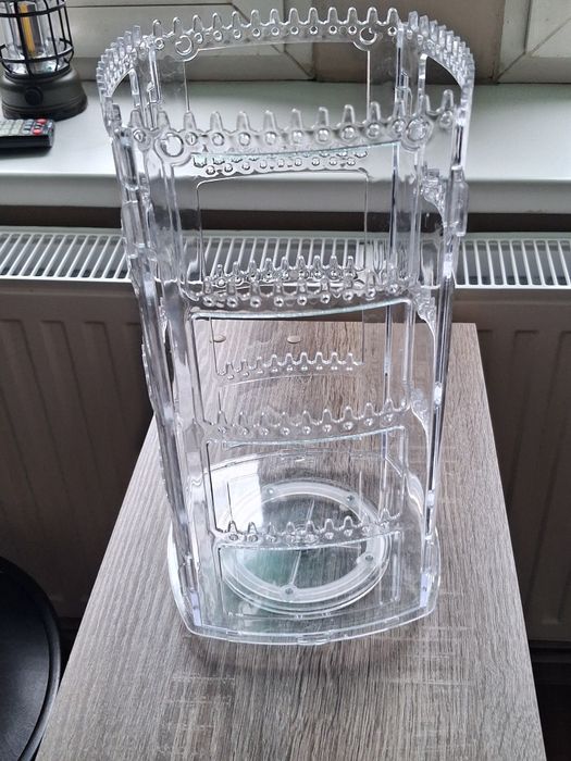 Wieszak na biżuterię