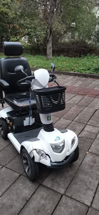 Електро скутер для людей з обмеженими можливостями Vermeiren Carpo 4