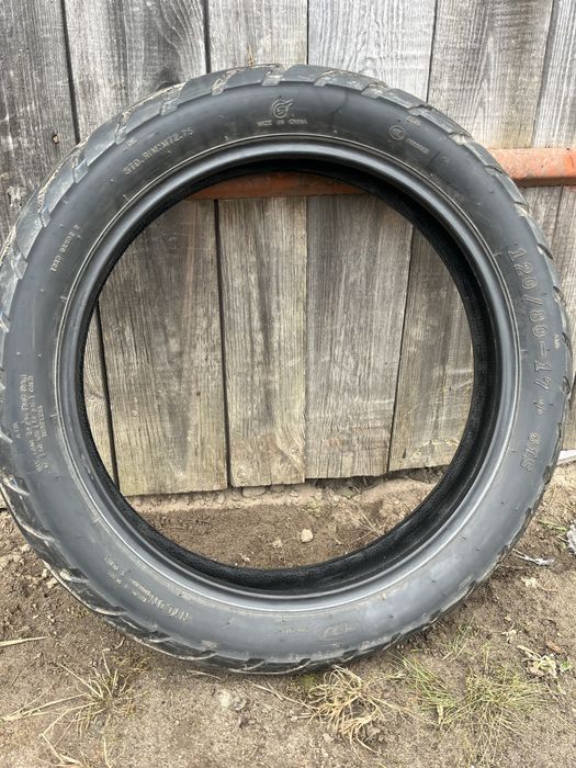 Продам оригінальну резину на ліфан кп 200 може кому треба на допал