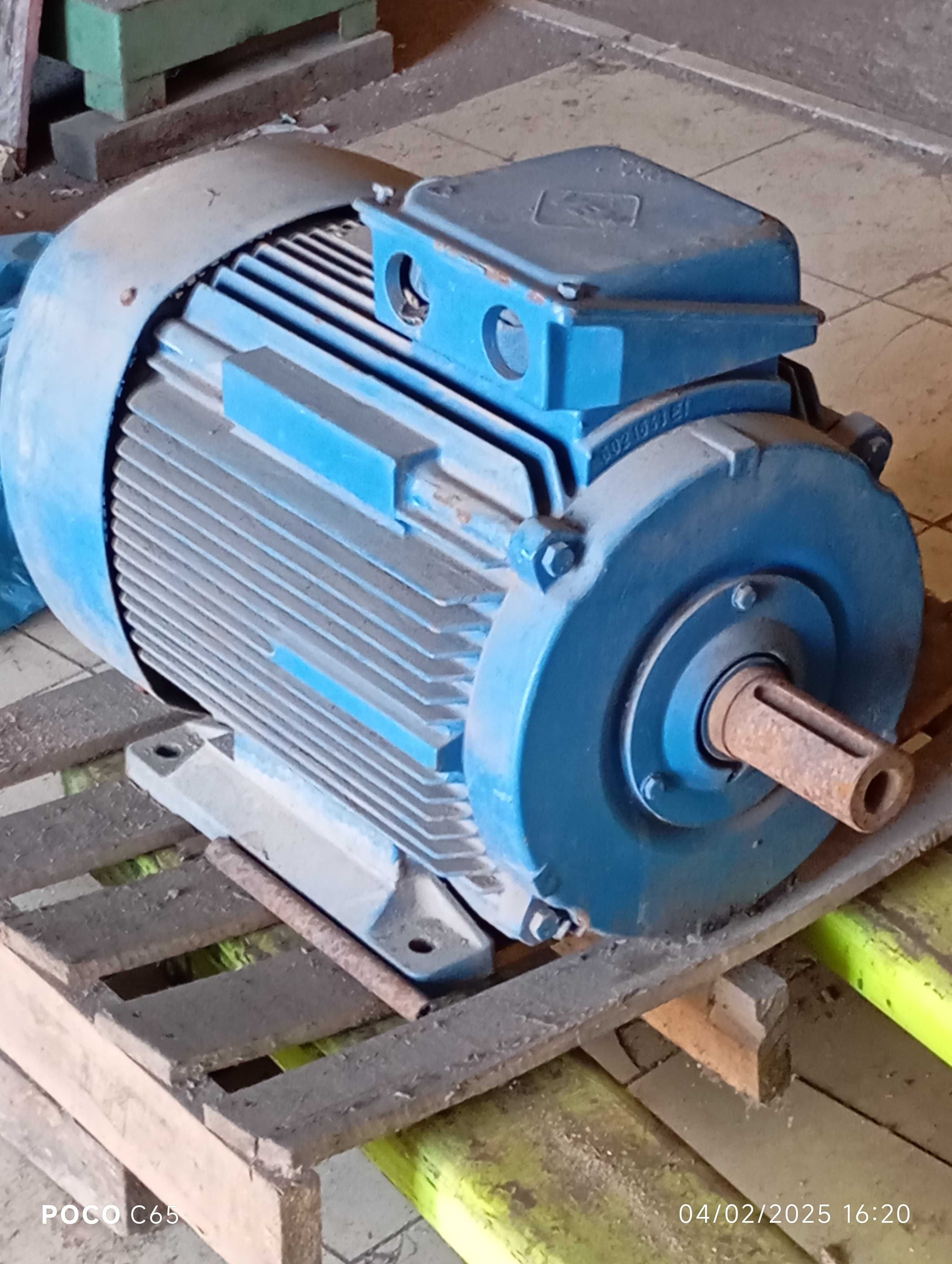 Lote Motores Elétricos Trifásicos usados