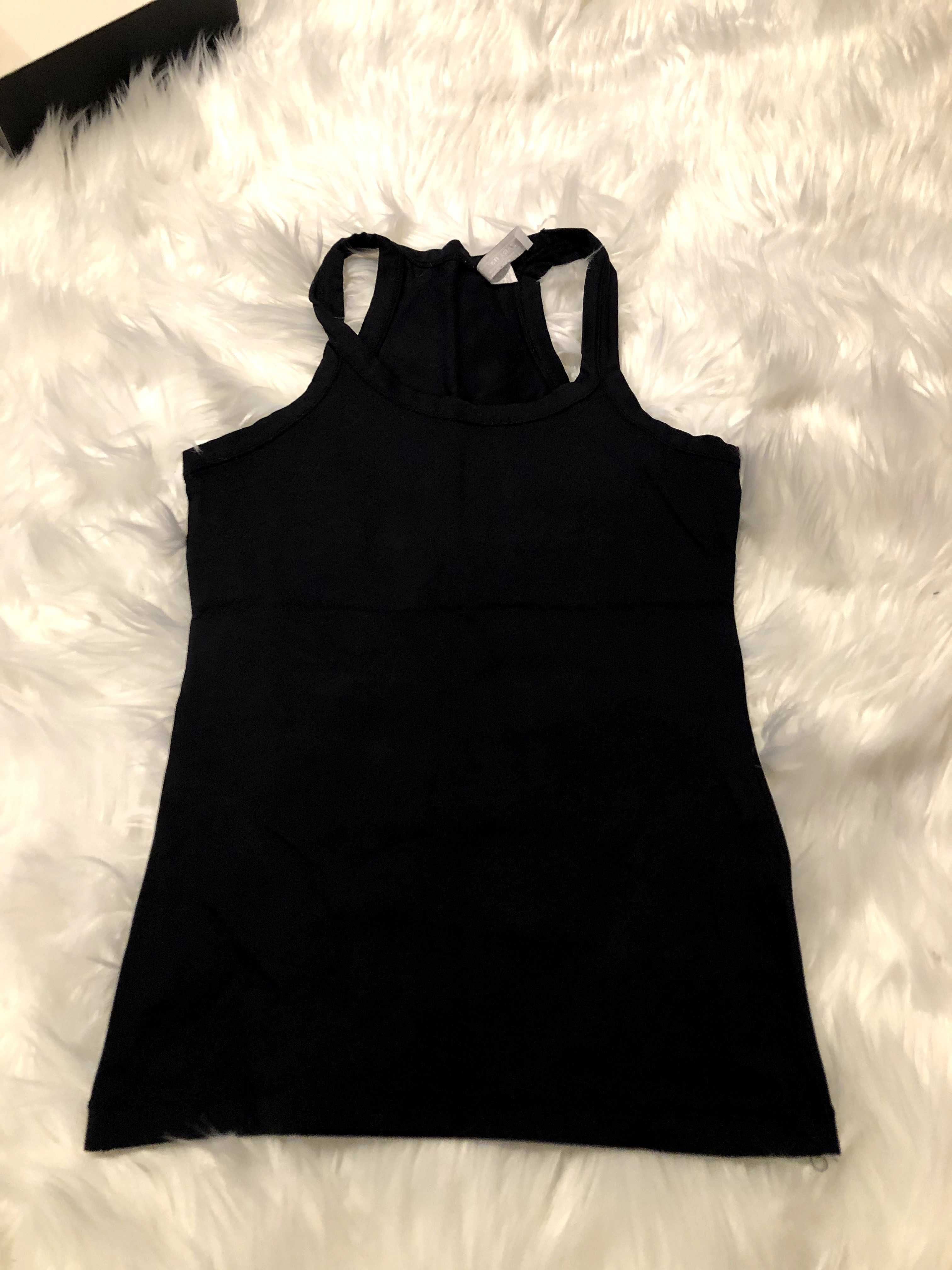 top preto zara tamanho s