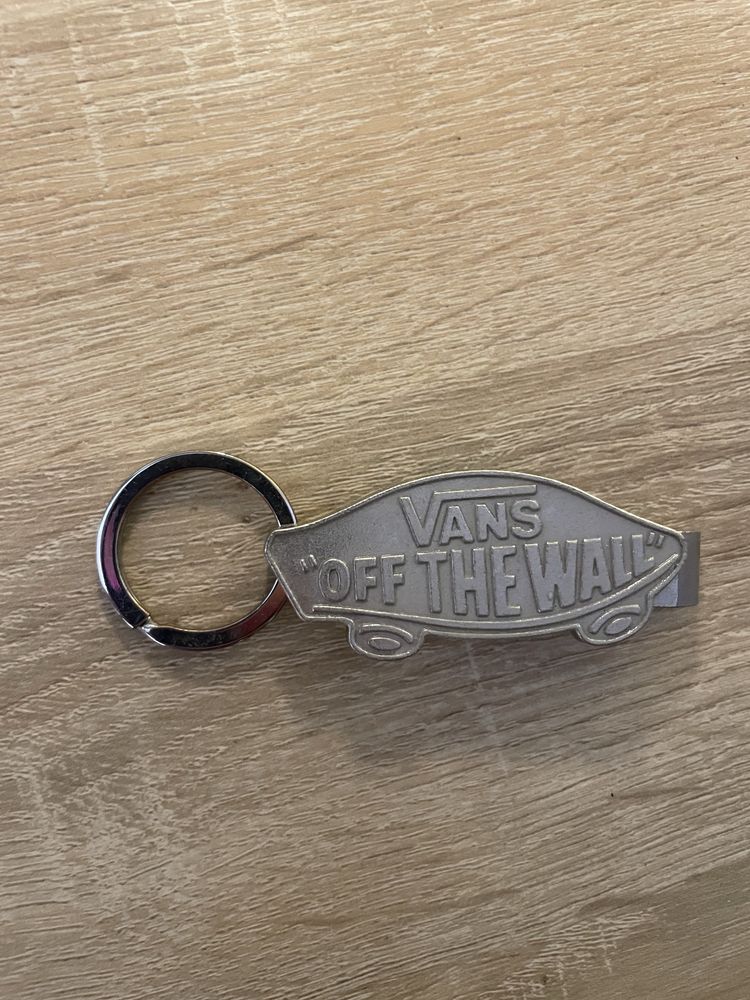 Брелок Vans оригинал