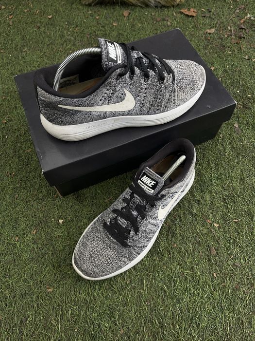 Кросівки Nike LunarEpic Flyknit Low 40 (оригінал)