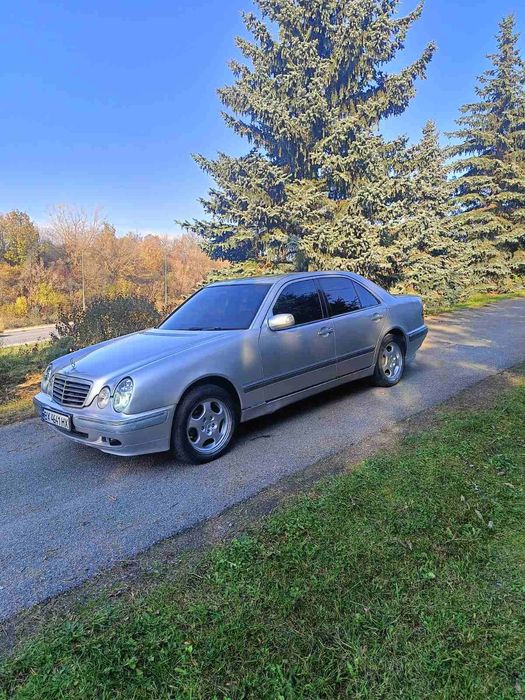 Авто машина автомобіль Mercedes W210 Мерседес 2,2 дизель автомат