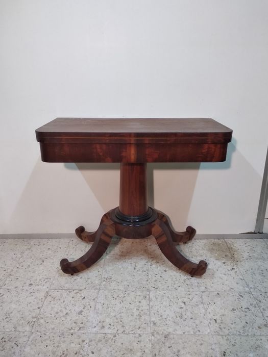 Mesa de jogo antiga - anos 50/60