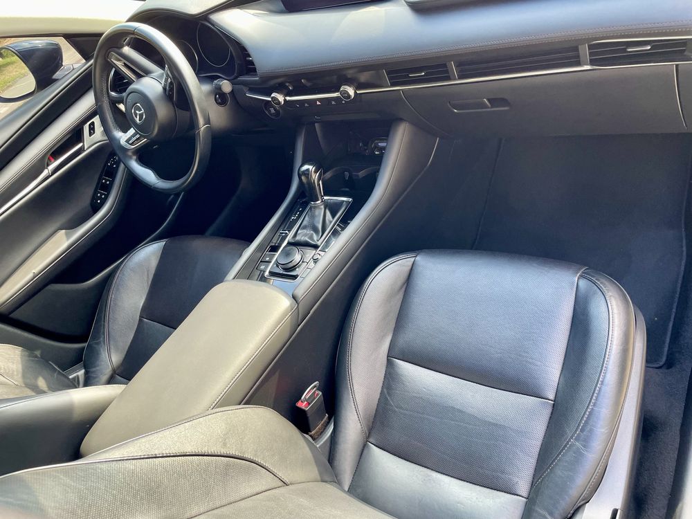 Mazda 3 2021г. 4*4 Premium Black
