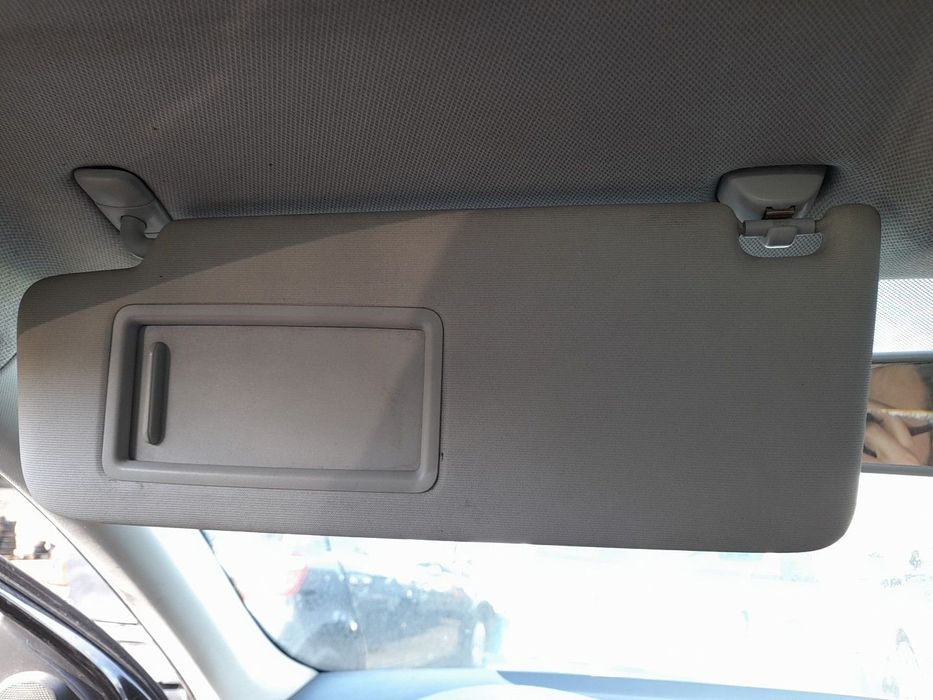 Pála de sol esquerda SKODA Rapid Liftback (NH3)