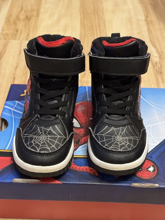 Buty jak nowy po 40 zl