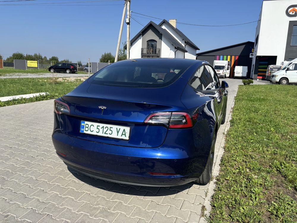 Tesla model 3 2019