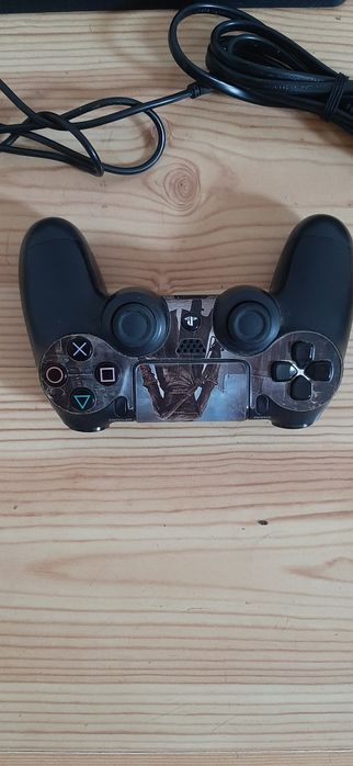 Konsola ps4 slim 500gb