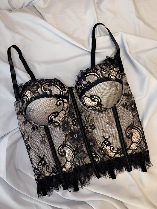 Корсет мереживний