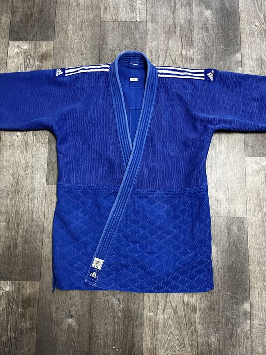 Куртка для дзюдо adidas IJF