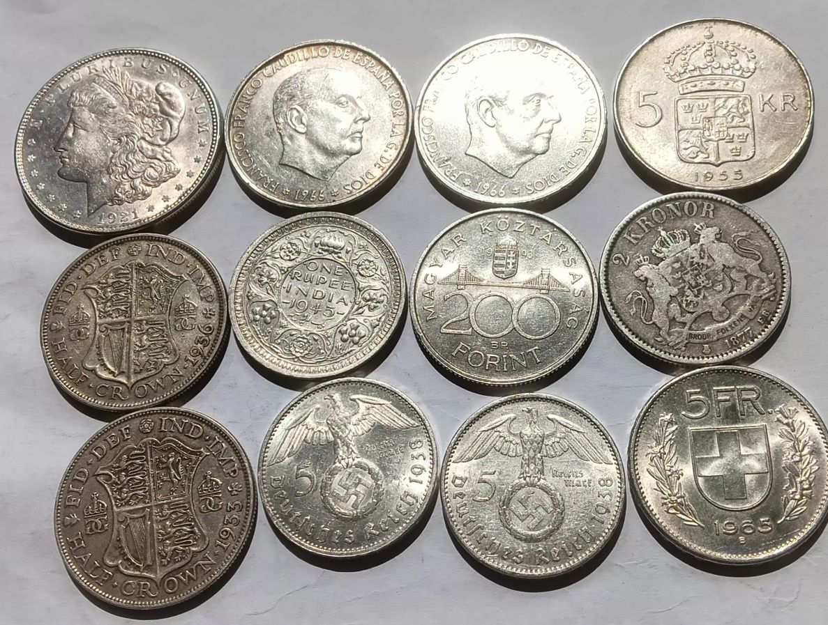 Продам срібні монети