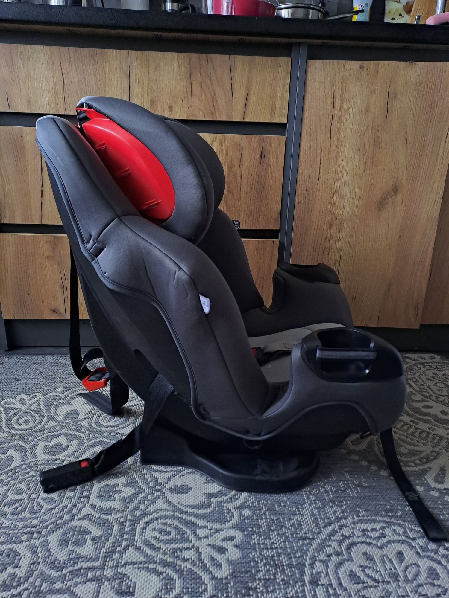 Американське автокрісло Evenflo Symphony Sport 0-36 кг ізофікс
