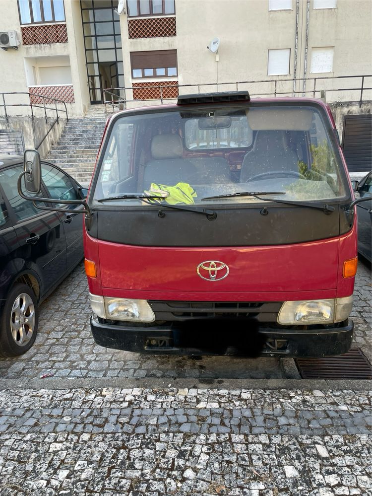 Vendo carrinha toyota  Dina 150 em bom estado