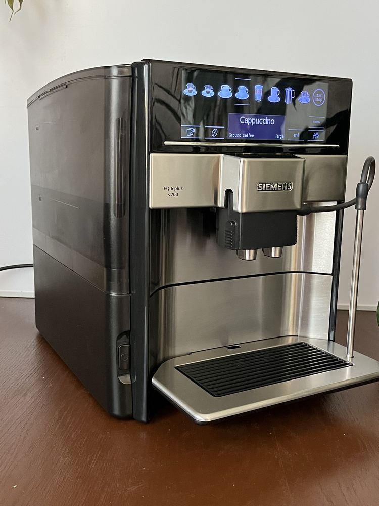Кавомашина Siemens EQ.6 Plus s700