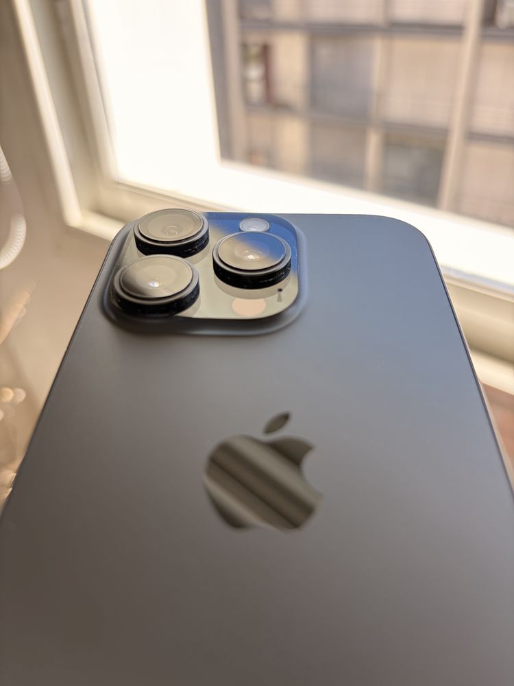 iPhone 16 Pro 256GB Preto - Como novo