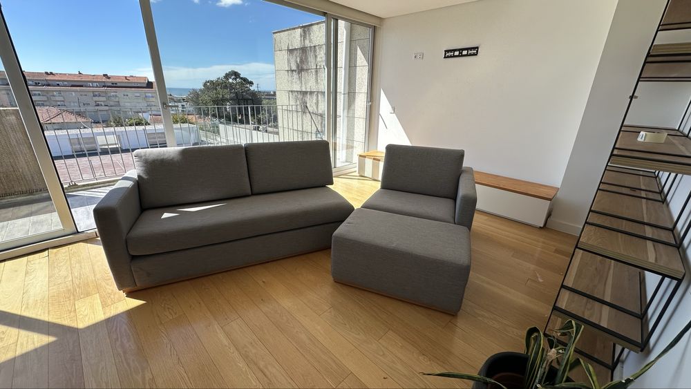 Sofá Modular Completo (3 Lugares + Poltrona + Puff) – Oportunidade!