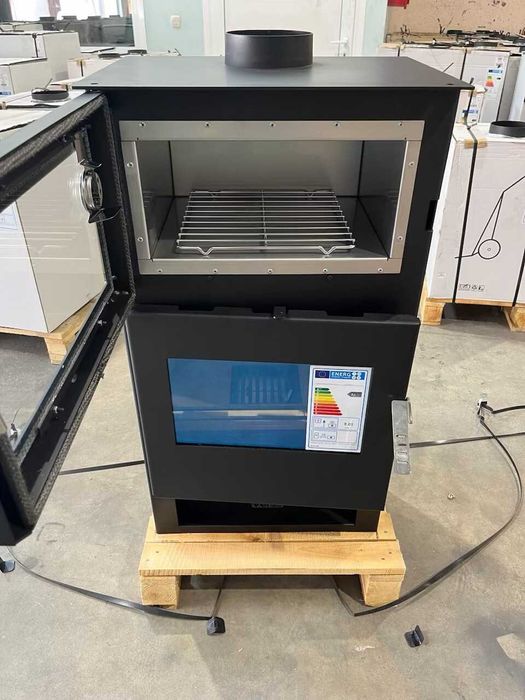 Fogão a lenha com forno em inox, para queima de lenha Verso F - 9 kw