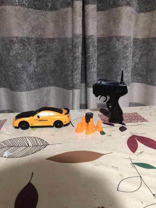 Carro telecomandado drift RC 2.4GHz + bateria