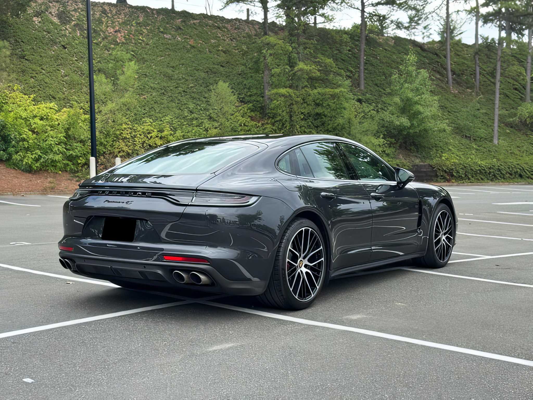 2021 Porsche Panamera