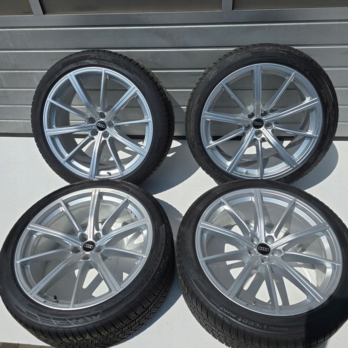 Audi Q8 SQ8 Q7 SQ7 Audi Sport 5X112 275/40R22 107V 22'' ET18 4X