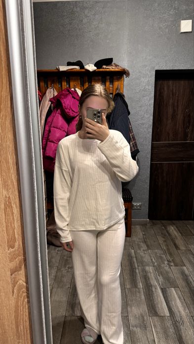 Костюм ангора білий