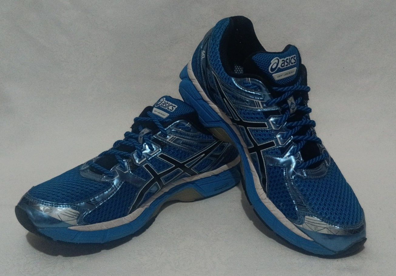 Оригінальні чоловічі кросівки  "ASICS"