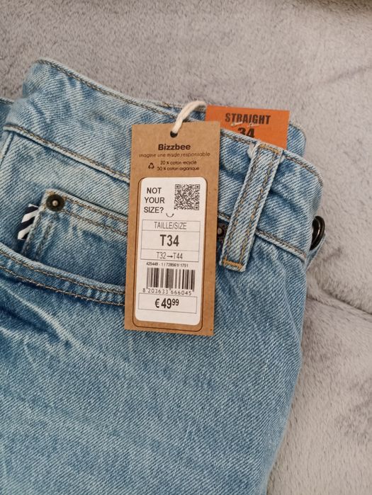 Calças de ganga novas