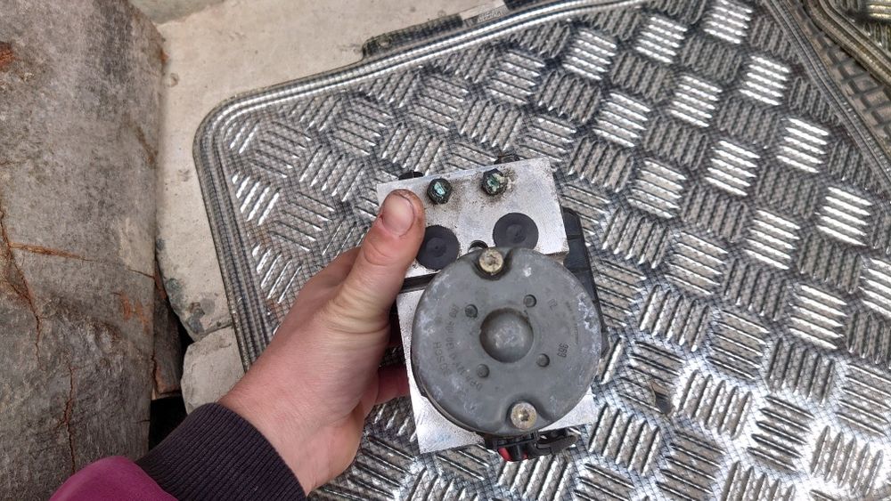 Блок abs Audi A6 c5