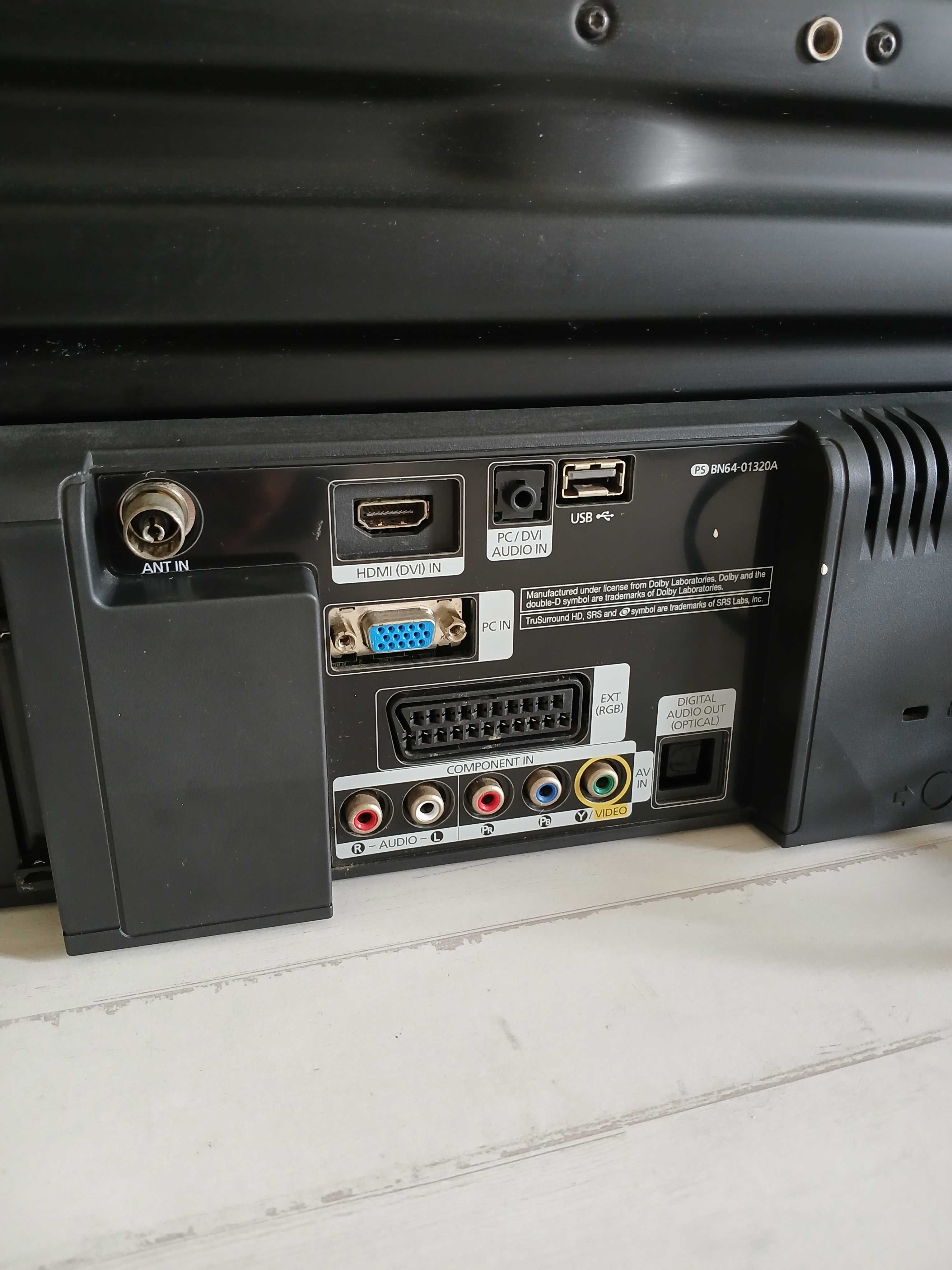 Televisão Samsung 32" Polegadas LCD Como Nova