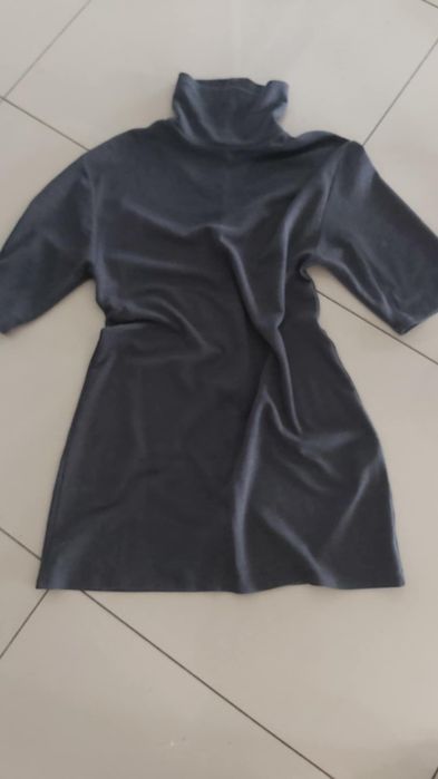 Sukienka Szara, Zara